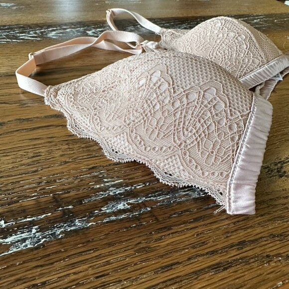 Forever 21 Tan Padded Front Closure Bra Size Small - Picture 3 of 10